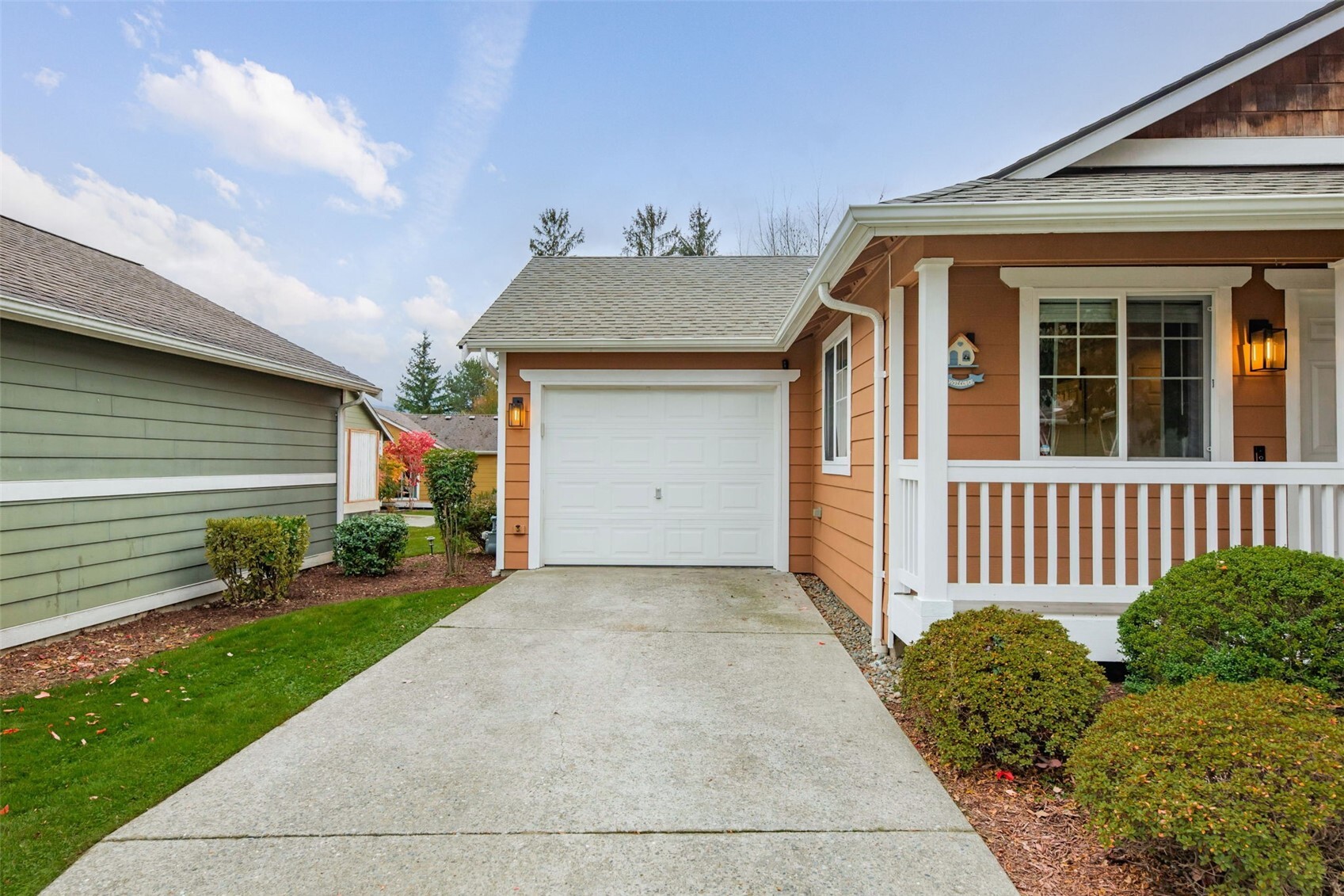 1350 Wildflower Way, Sedro Woolley, WA 98284, photo 4 of 31