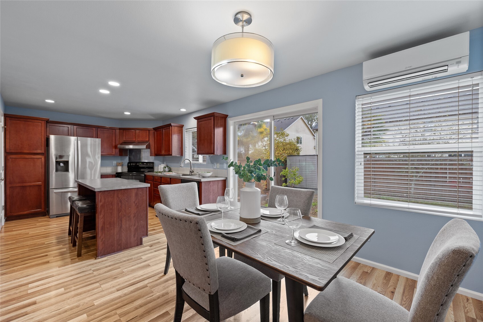 6258 Park Street E, Fife, WA 98424, photo 5 of 39