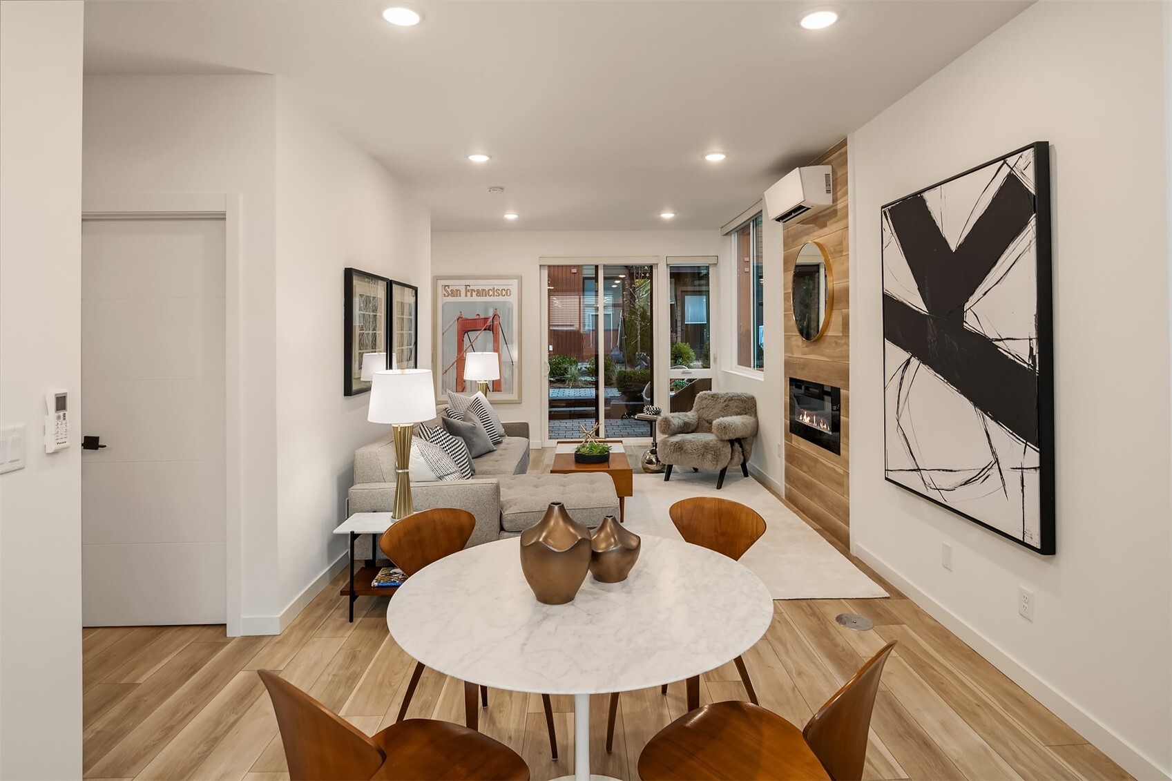 3406 B 34th Avenue W, Seattle, WA 98199, photo 5 of 34