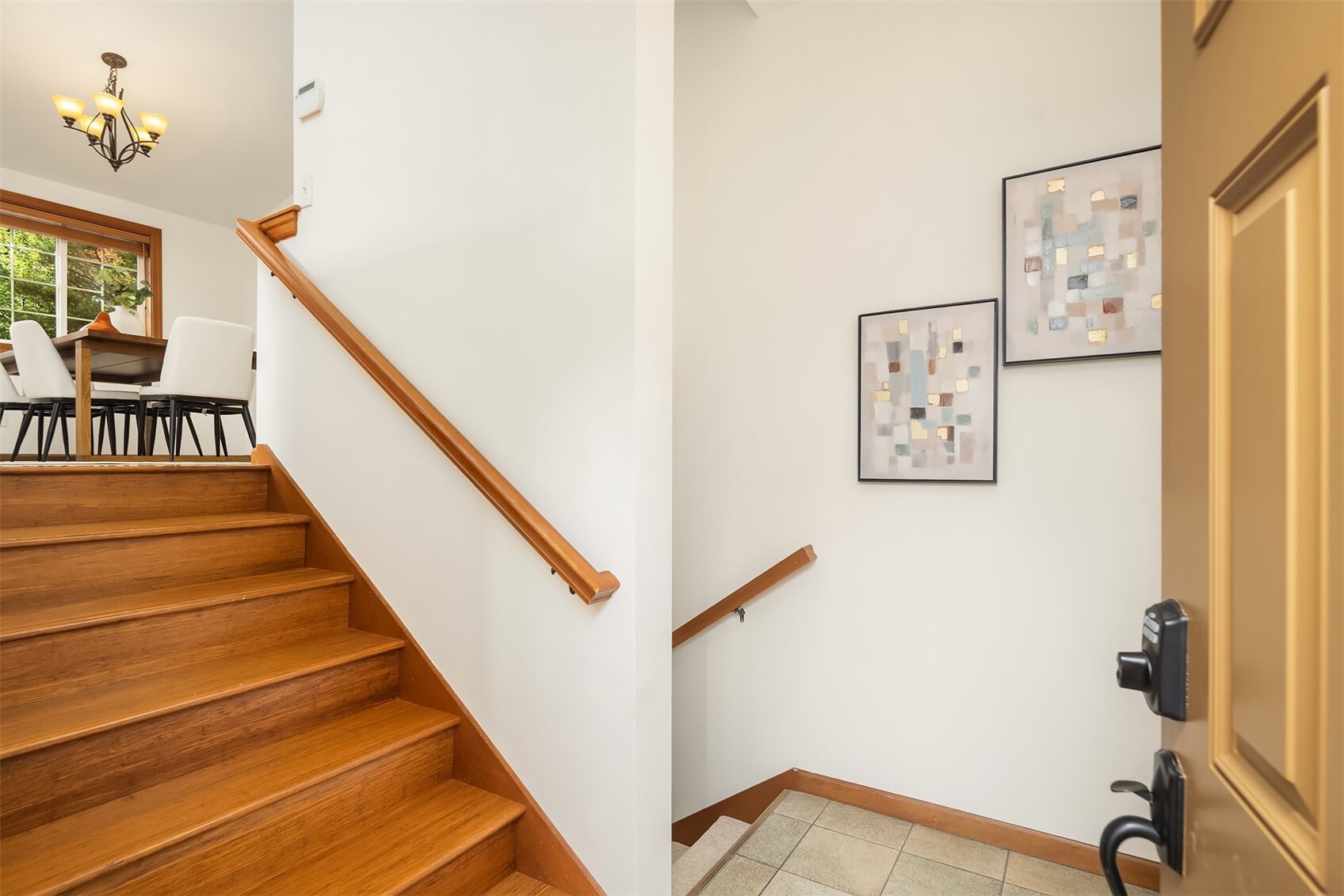 2204 NE 135th Street, Seattle, WA 98125, photo 4 of 37
