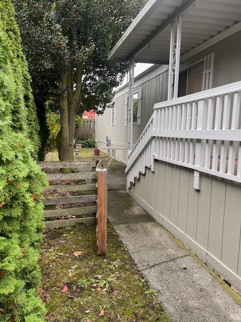 225 NE Ernst #13, Oak Harbor, WA 98277, photo 3 of 29