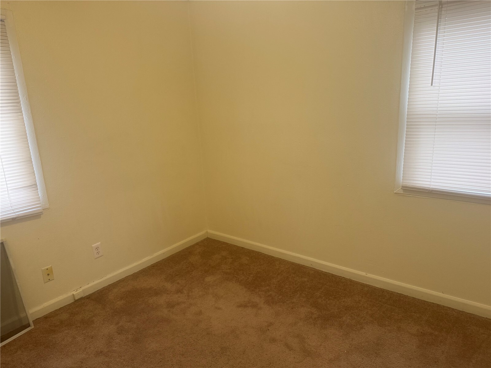 3731 E J Street, Tacoma, WA 98404, photo 4 of 15