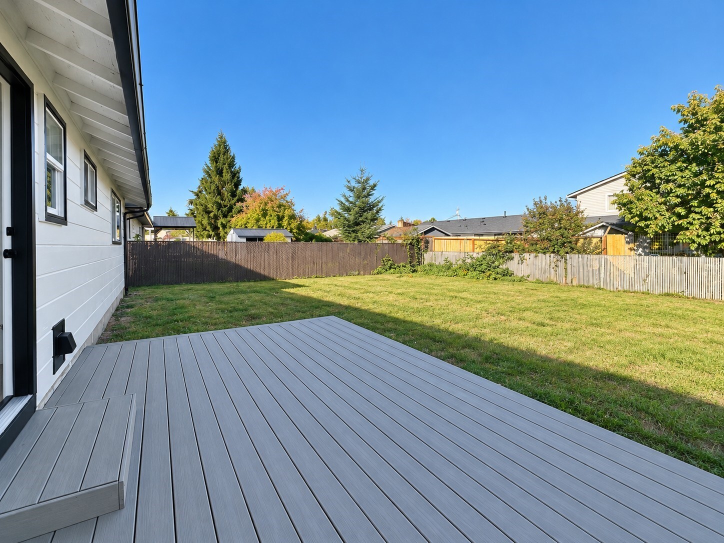 24436 13th Place S, Des Moines, WA 98198, photo 2 of 12