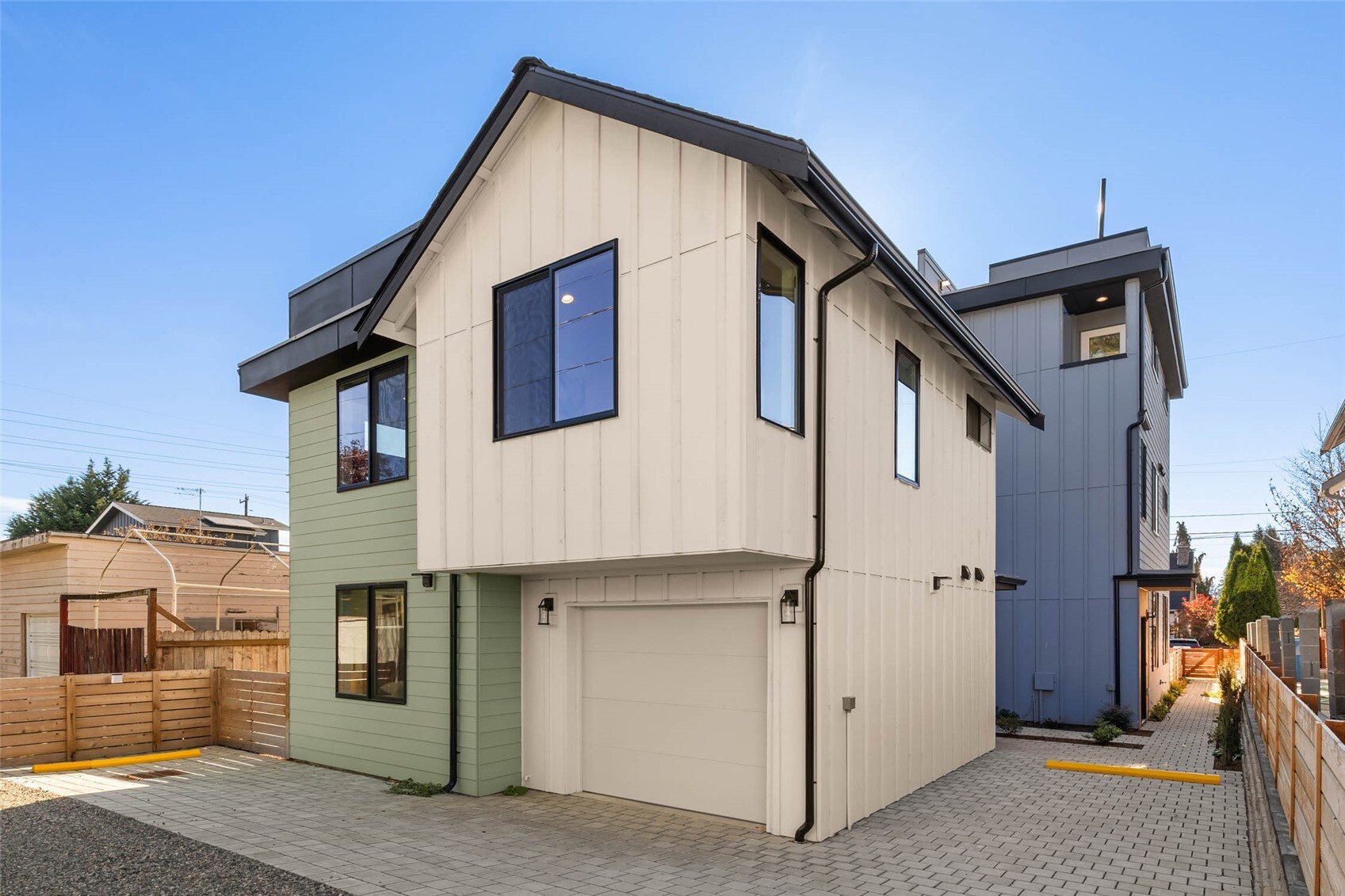 516 N 102nd Street