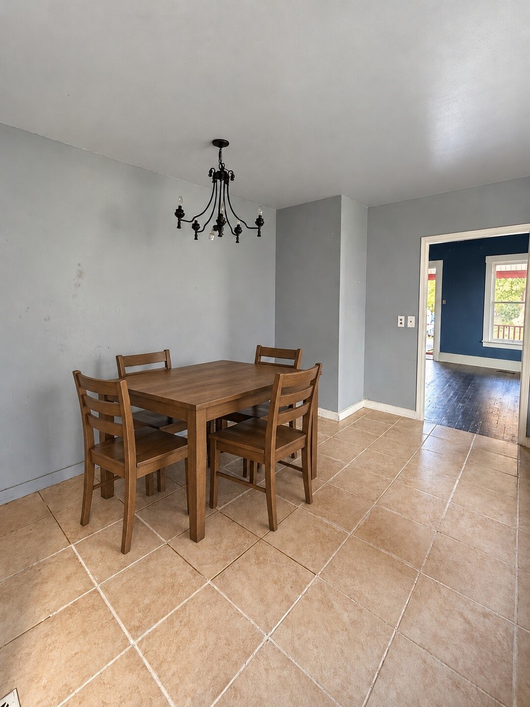 4409 S Hudson Street, Seattle, WA 98118, photo 4 of 16