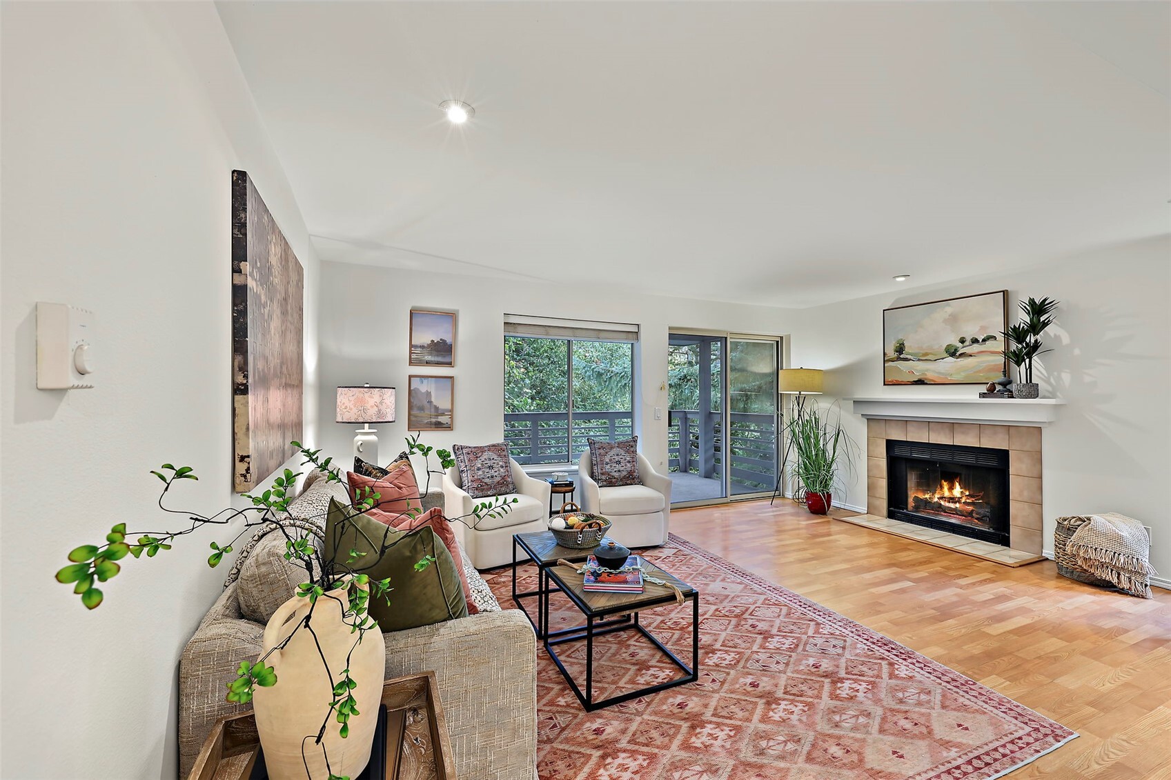 9912 NE 142nd Place #B 302, Kirkland, WA 98034, photo 3 of 27