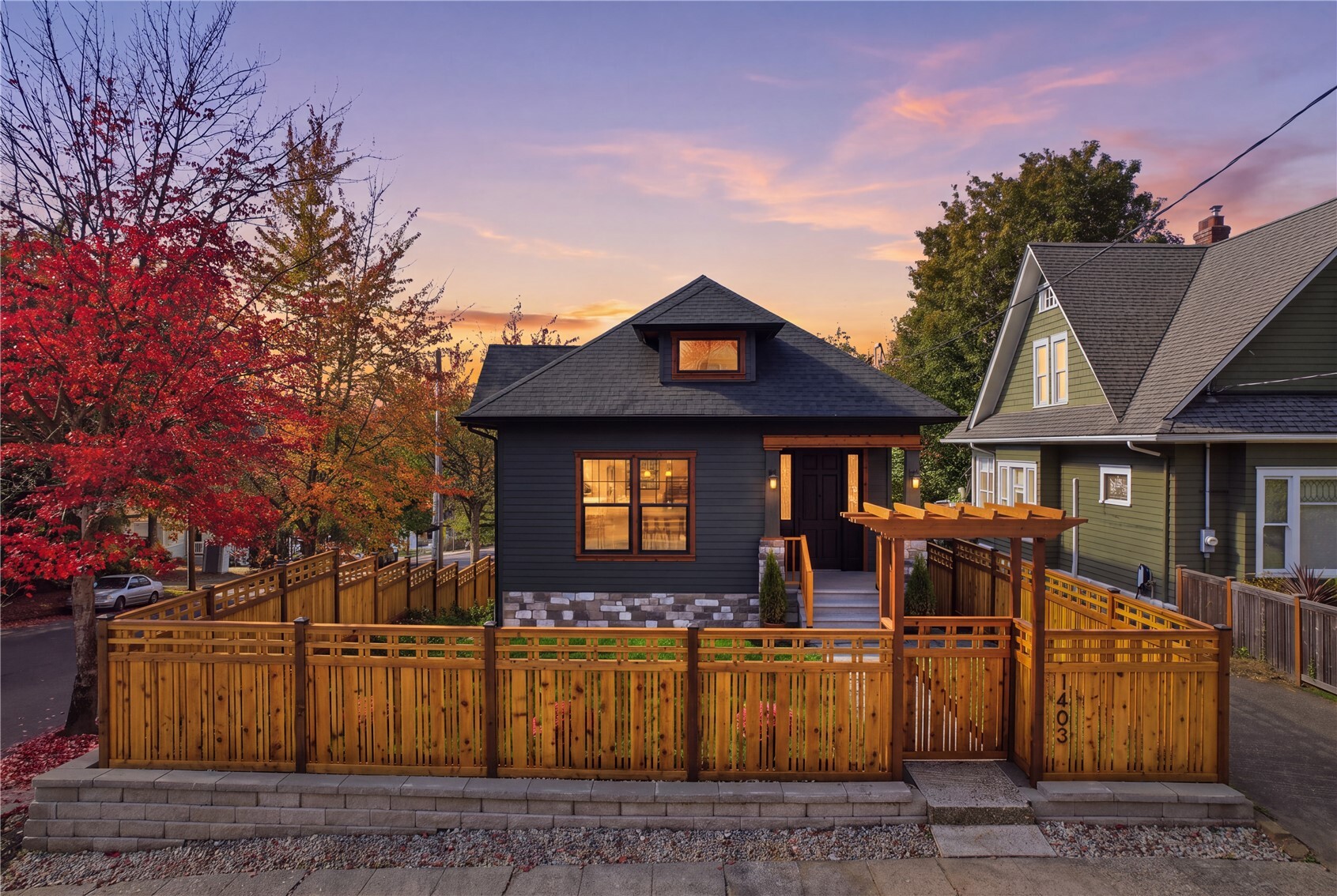 1403 31st Avenue, Seattle, WA 98122, photo 2 of 32
