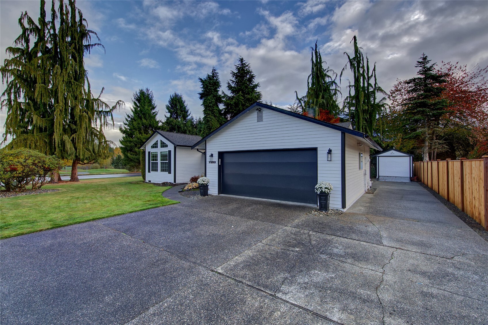 7523 71st Ave NE, Marysville, WA 98270-7711, photo 3 of 7