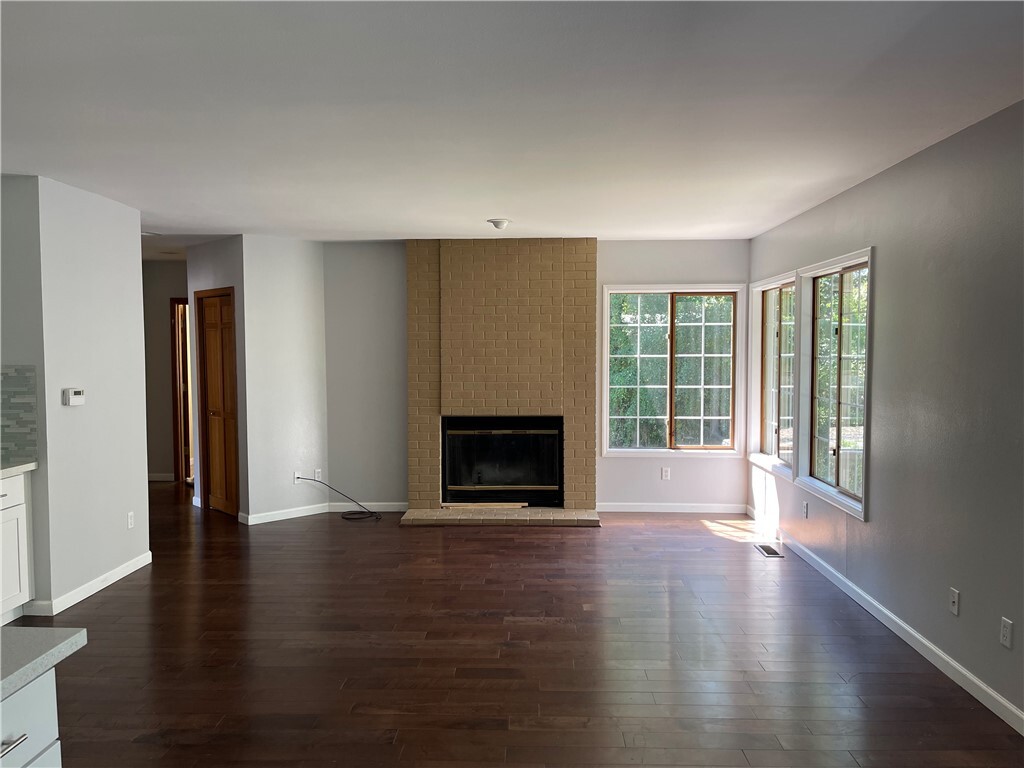 12223 NE 3rd Place, Bellevue, WA 98005, photo 3 of 21