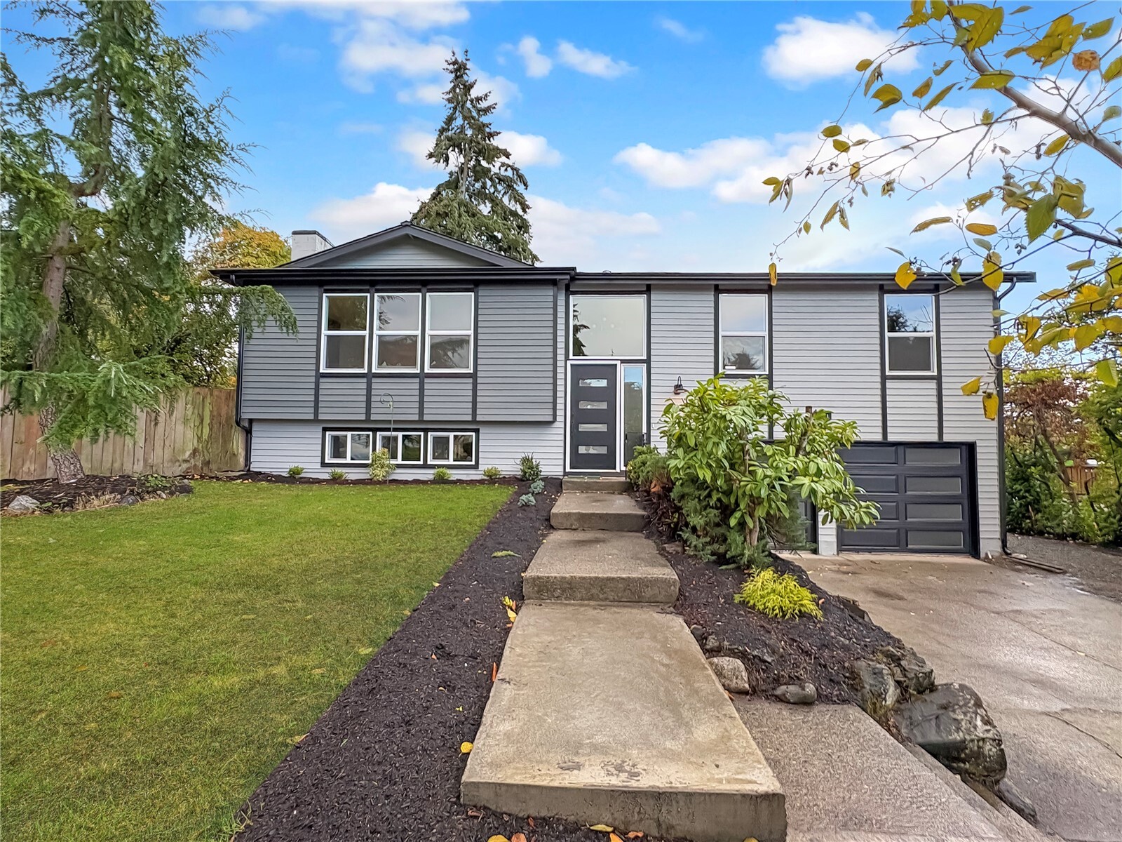 2211 S 283rd Street