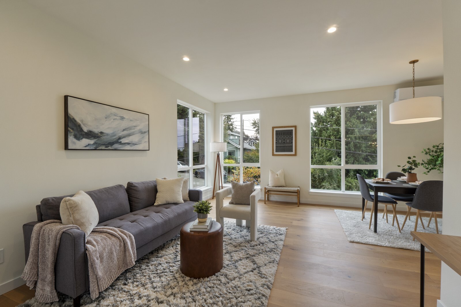 116 N 55th Street, Seattle, WA 98103, photo 5 of 25