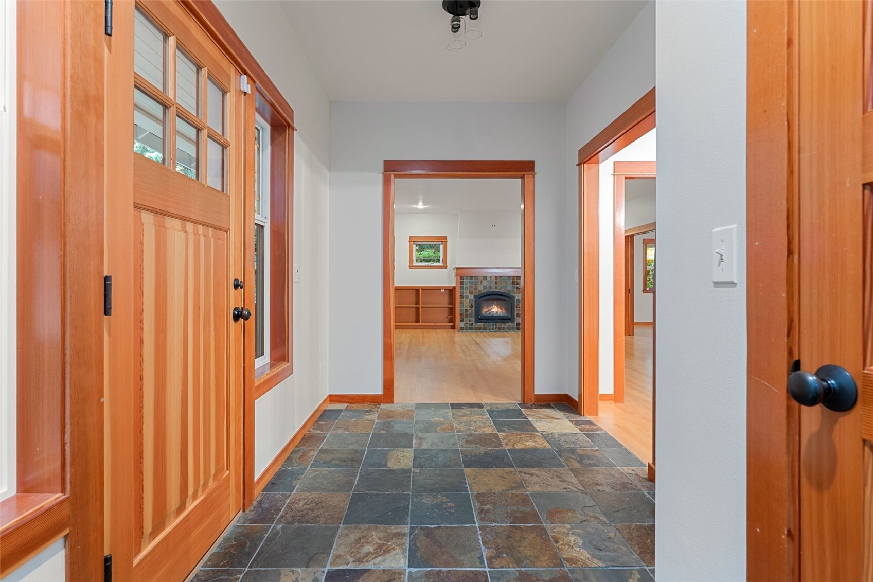 14157 Komedal Road NE, Bainbridge Island, WA 98110, photo 5 of 40