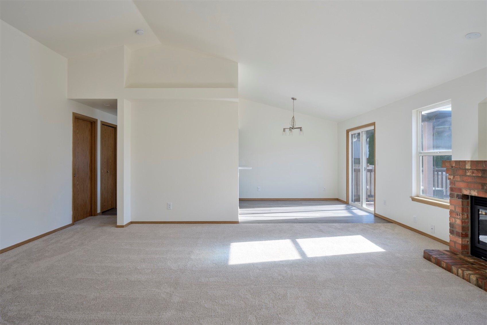 924 Eagle Crest Place, Port Orchard, WA 98366, photo 4 of 15